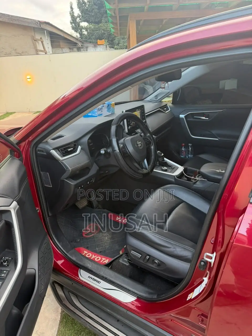 Toyota RAV4 Limited AWD 2019 Red