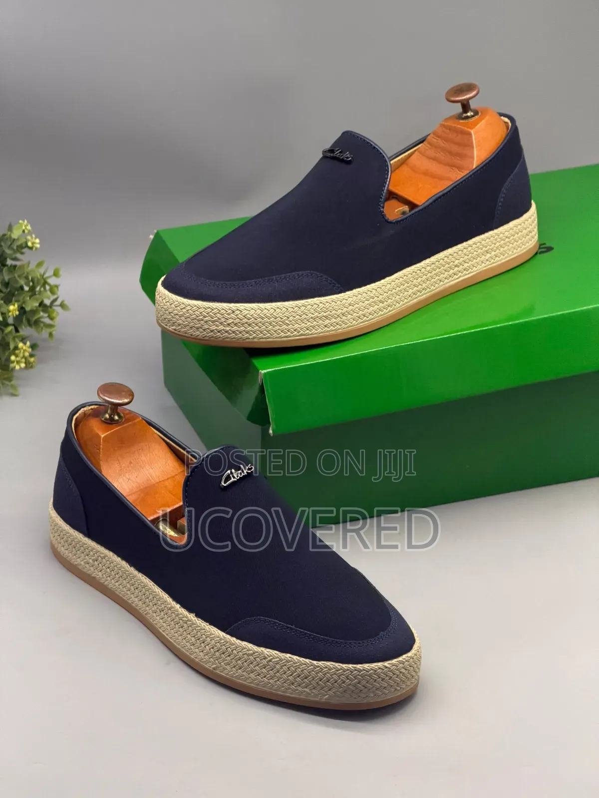 Clarks Slip-on Casual Sneakers