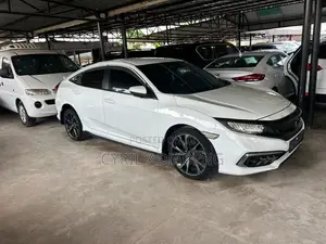 Honda Civic Sport 2021 White