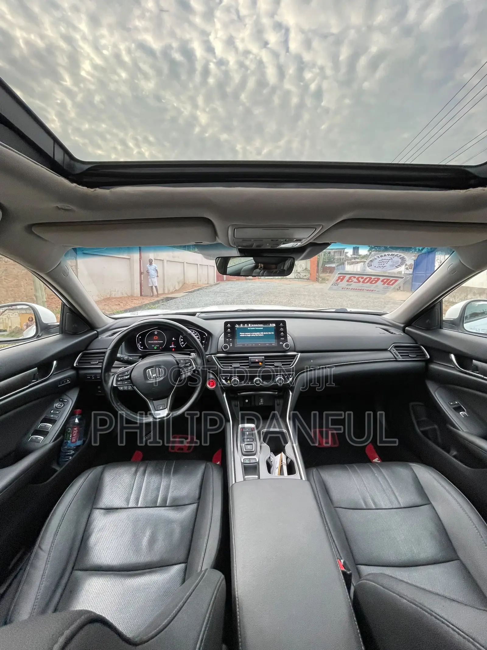 Honda Accord Sport (2.0L 4cyl Turbo 10A) 2019 White