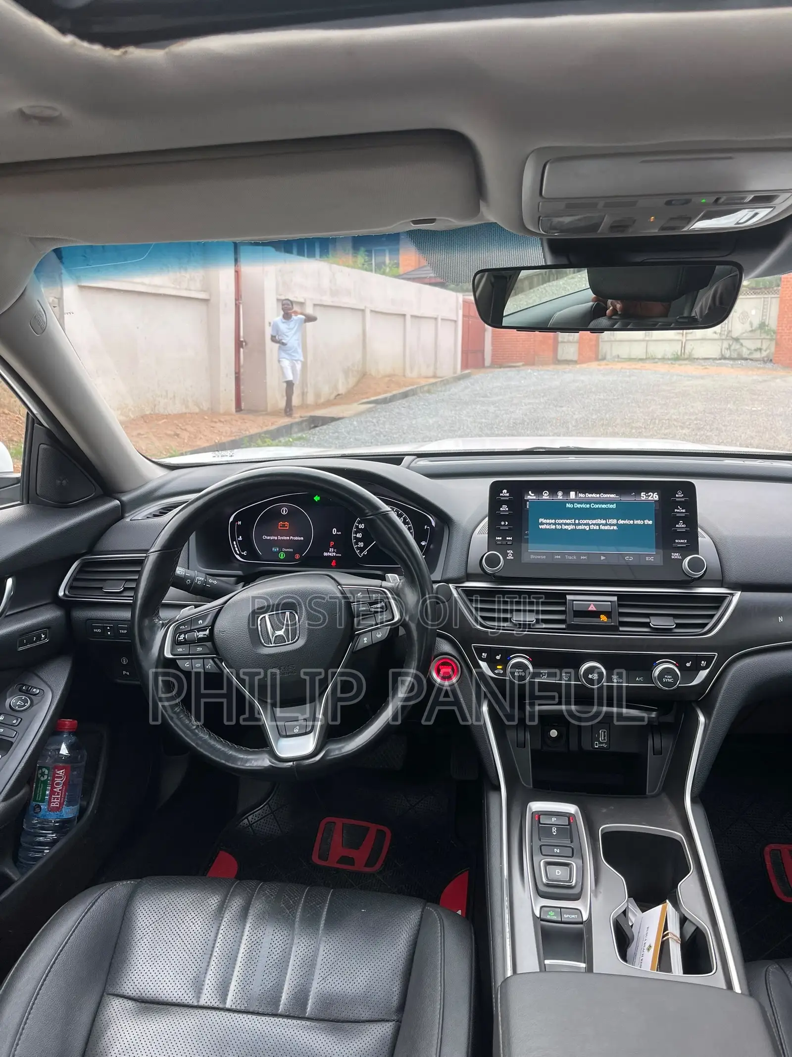 Honda Accord Sport (2.0L 4cyl Turbo 10A) 2019 White