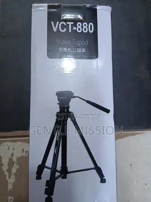 VCT _889 Video Tripod
