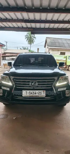 Lexus LX 570 AWD 2013 Black