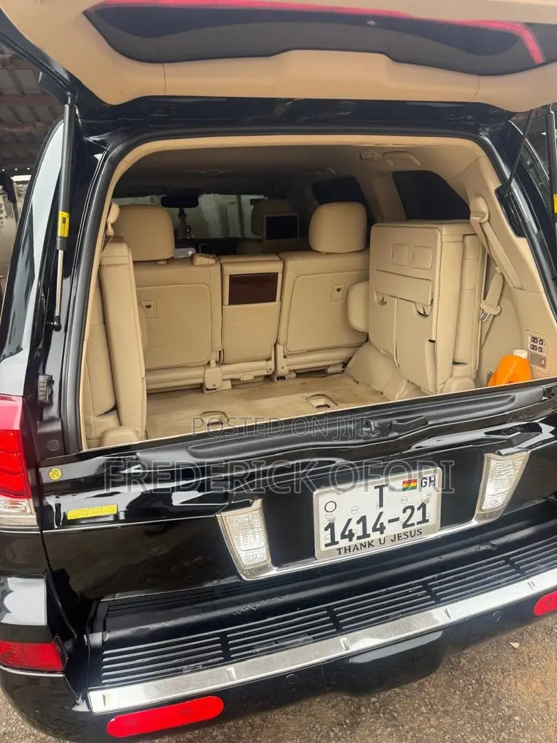 Lexus LX 570 AWD 2013 Black