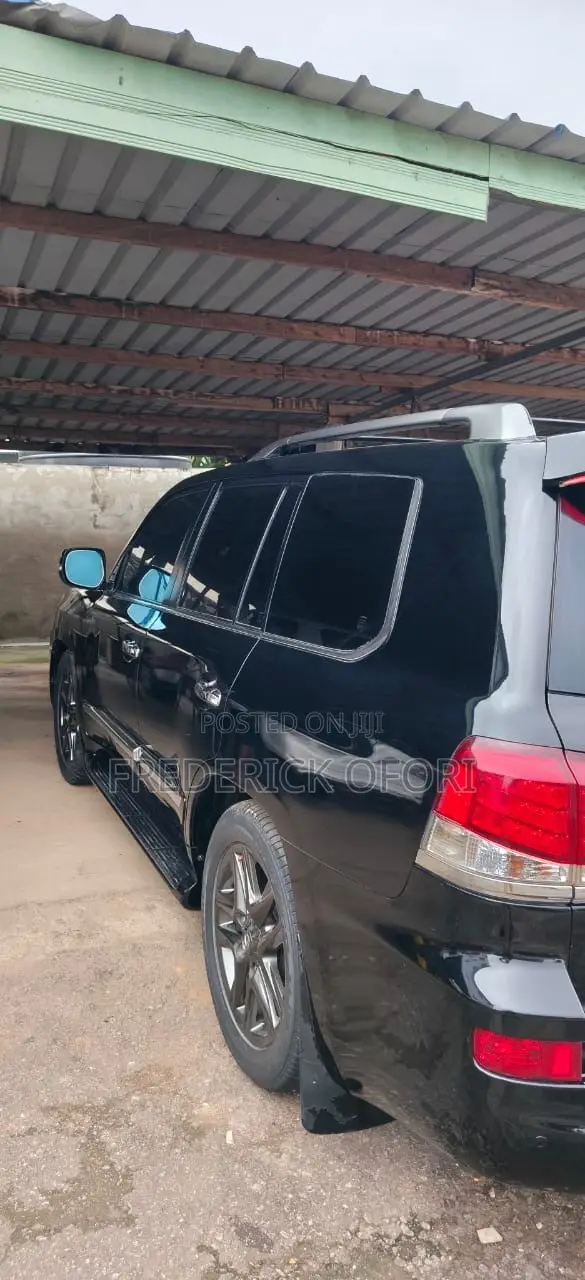 Lexus LX 570 AWD 2013 Black