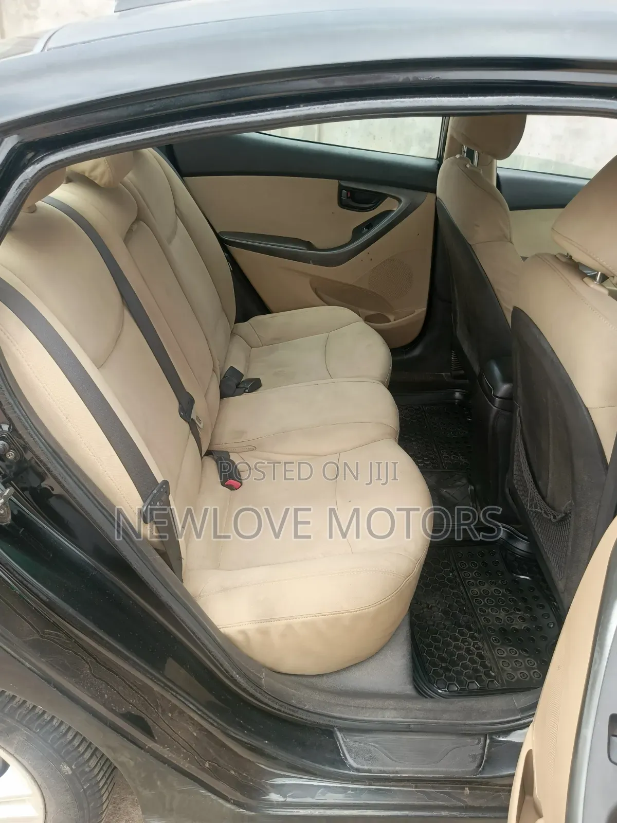 Hyundai Elantra Limited Sedan FWD (1.8L 4cyl 6A) 2013 Black