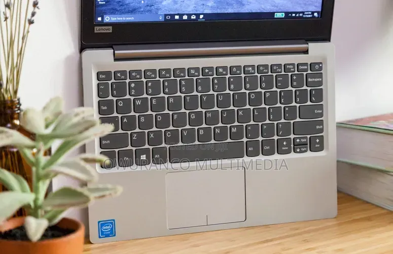 Laptop Lenovo IdeaPad 120S 4GB Intel Celeron eMMC 128GB