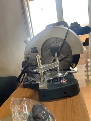 Silverline 1400W 210mm Compound Mitre Saw (262705)