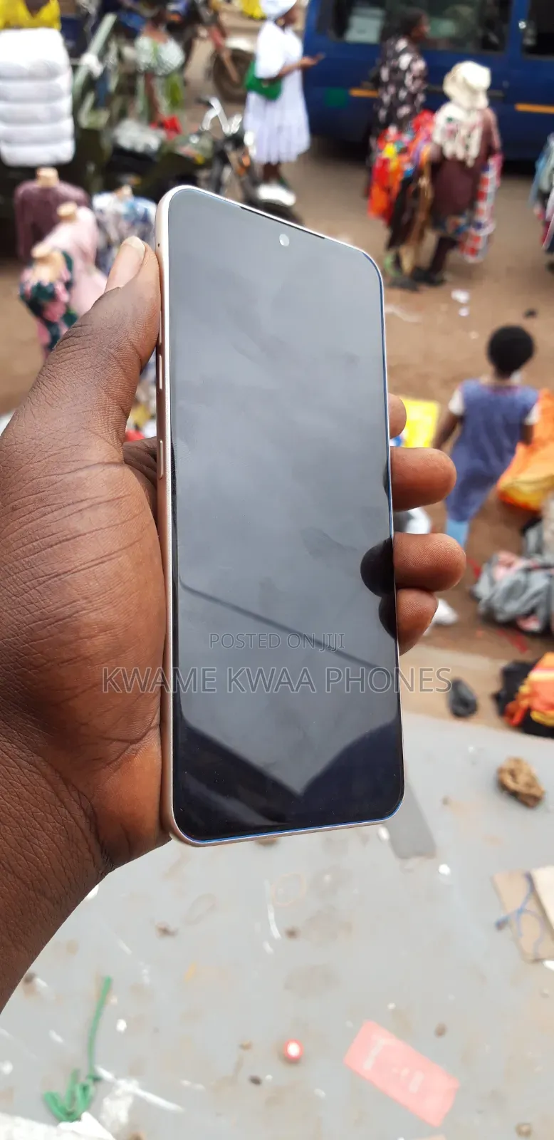 LG Q52 64 GB White