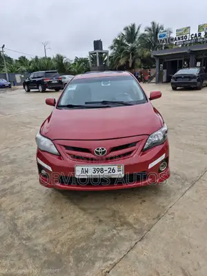Toyota Corolla 2013 Red