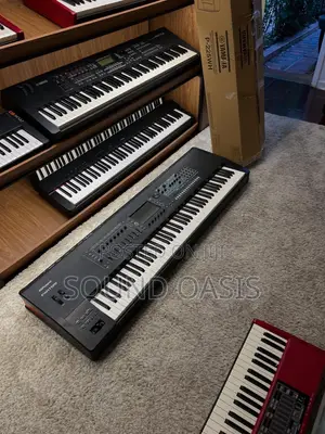 Roland FANTOM 8 EX Synthesizer Workstation