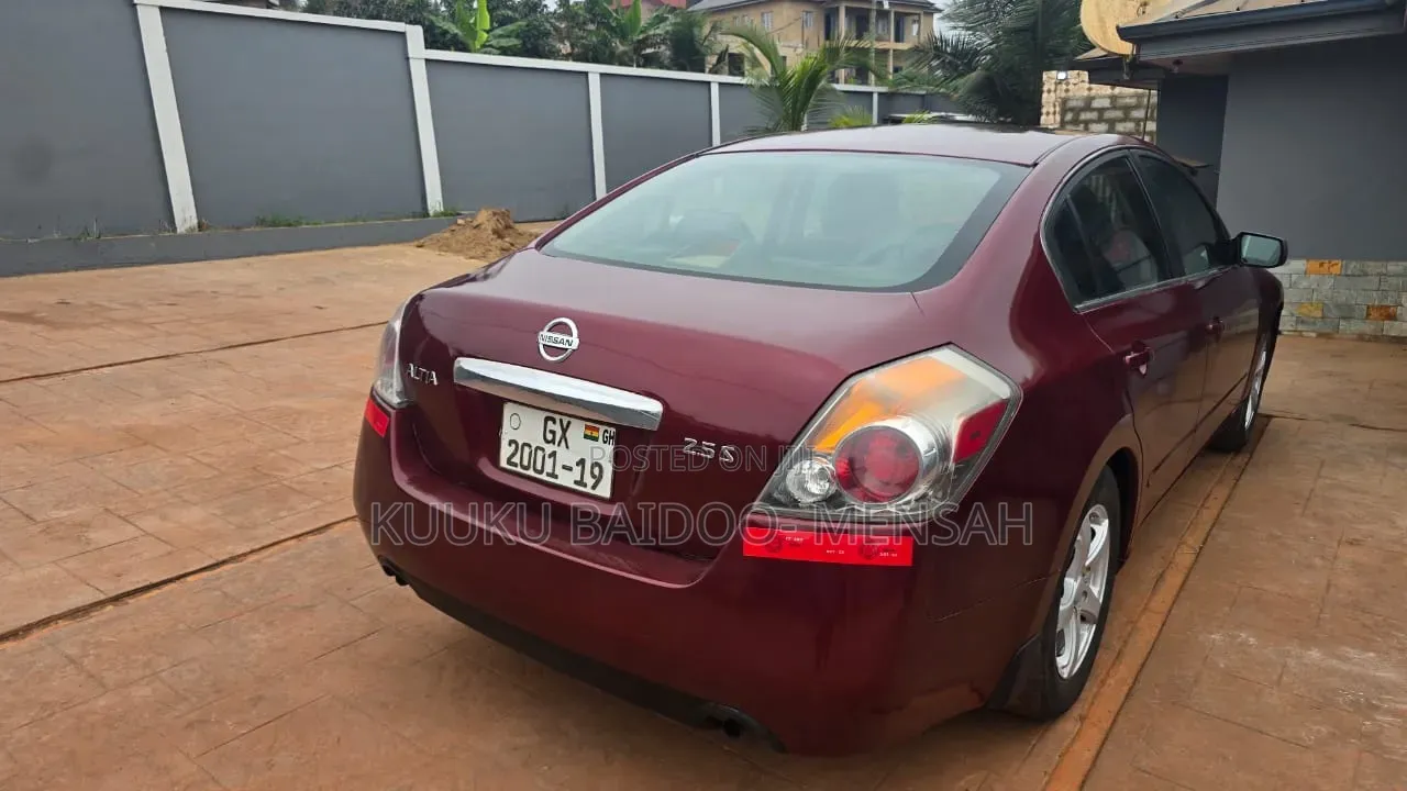 Nissan Altima 2.5 S Sedan 2012 Burgundy