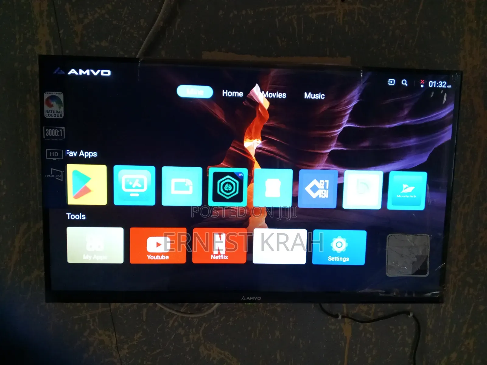 Amvo 32 inches TV Display