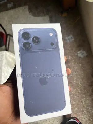 New Apple iPhone 17 Pro Max 256 GB Blue