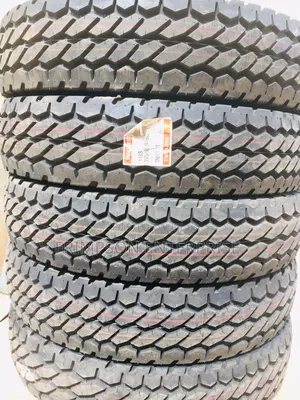 225/95r16c - DUNLOP , BRIDGESTONE and Other Brands