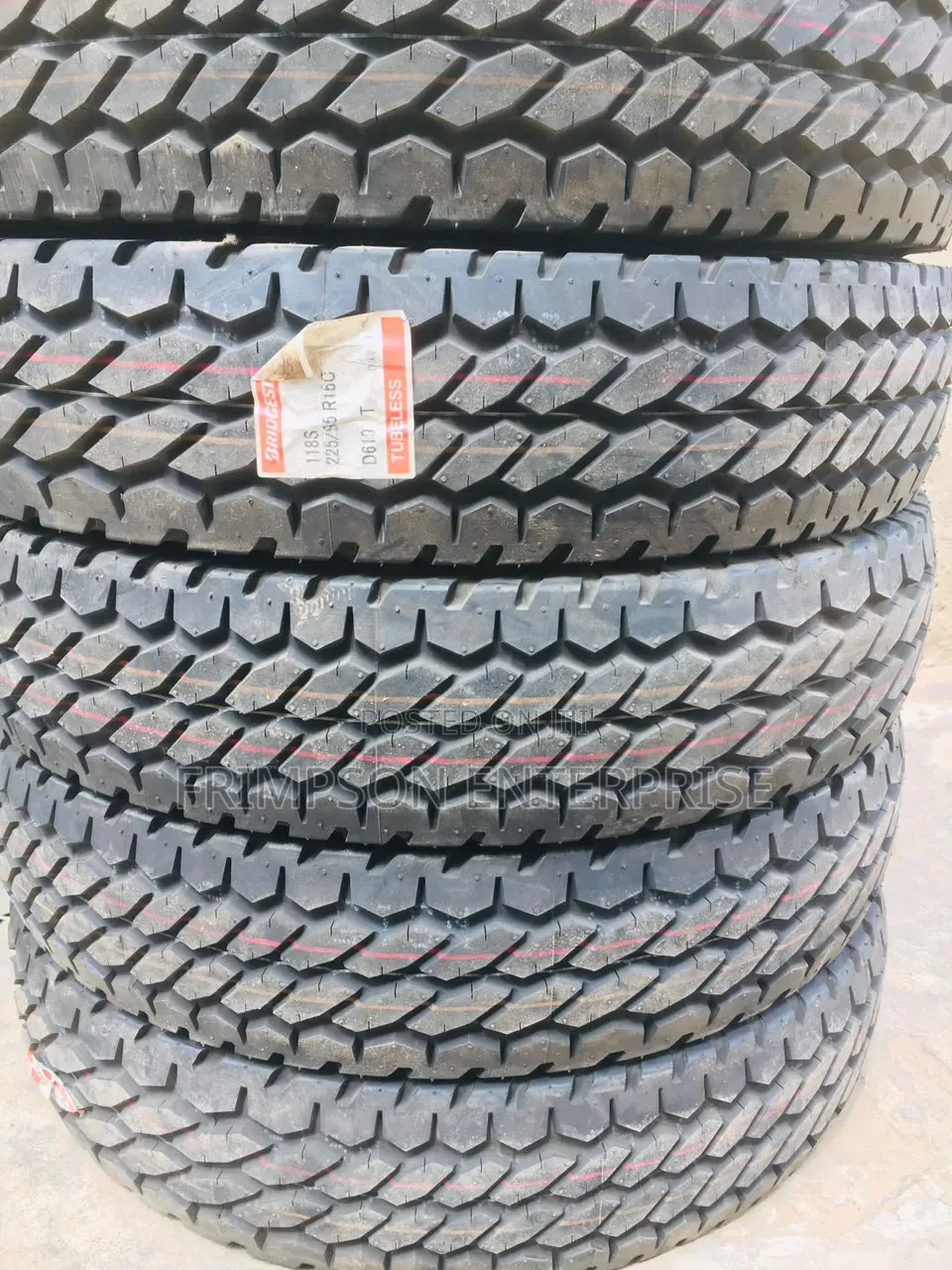 225/95r16c - DUNLOP , BRIDGESTONE and Other Brands