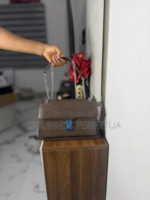 JS Shoulder Bag