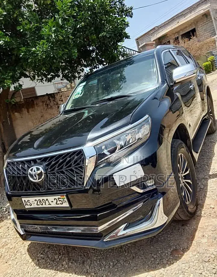 Toyota Land Cruiser Prado 4.0 Petrol TX 2013 Black