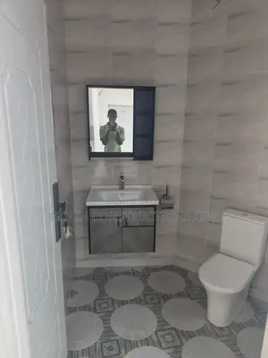 2bdrm Apartment in Othen Estate Consult, SDA Area for rent