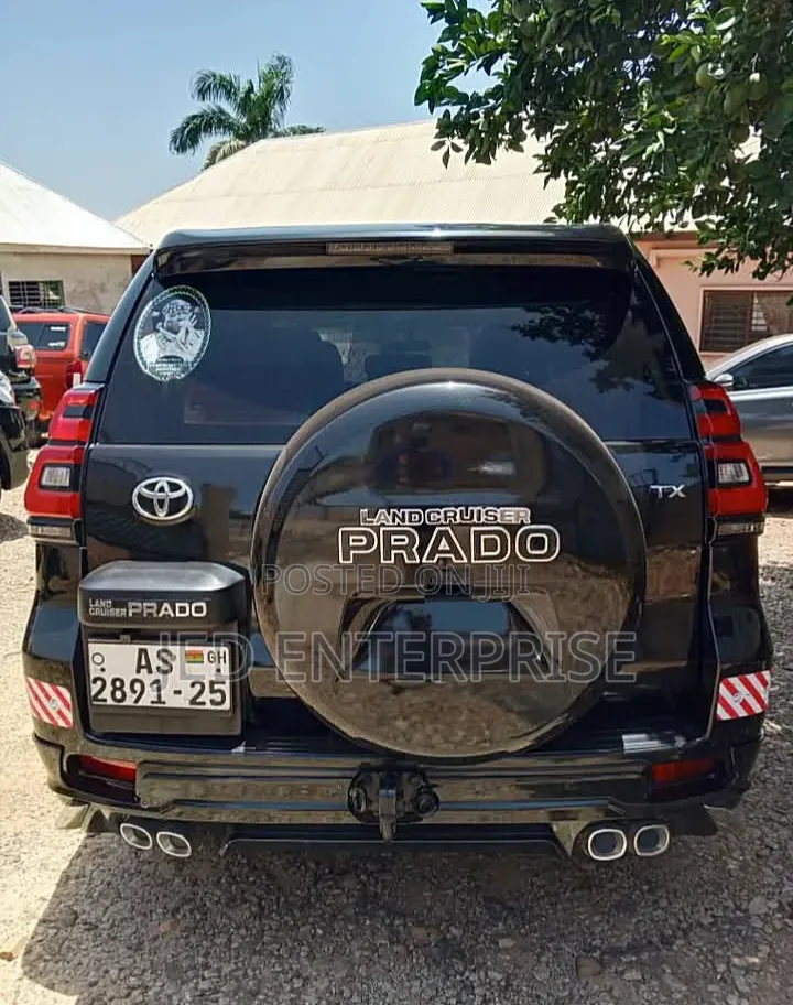 Toyota Land Cruiser Prado 4.0 Petrol TX 2013 Black