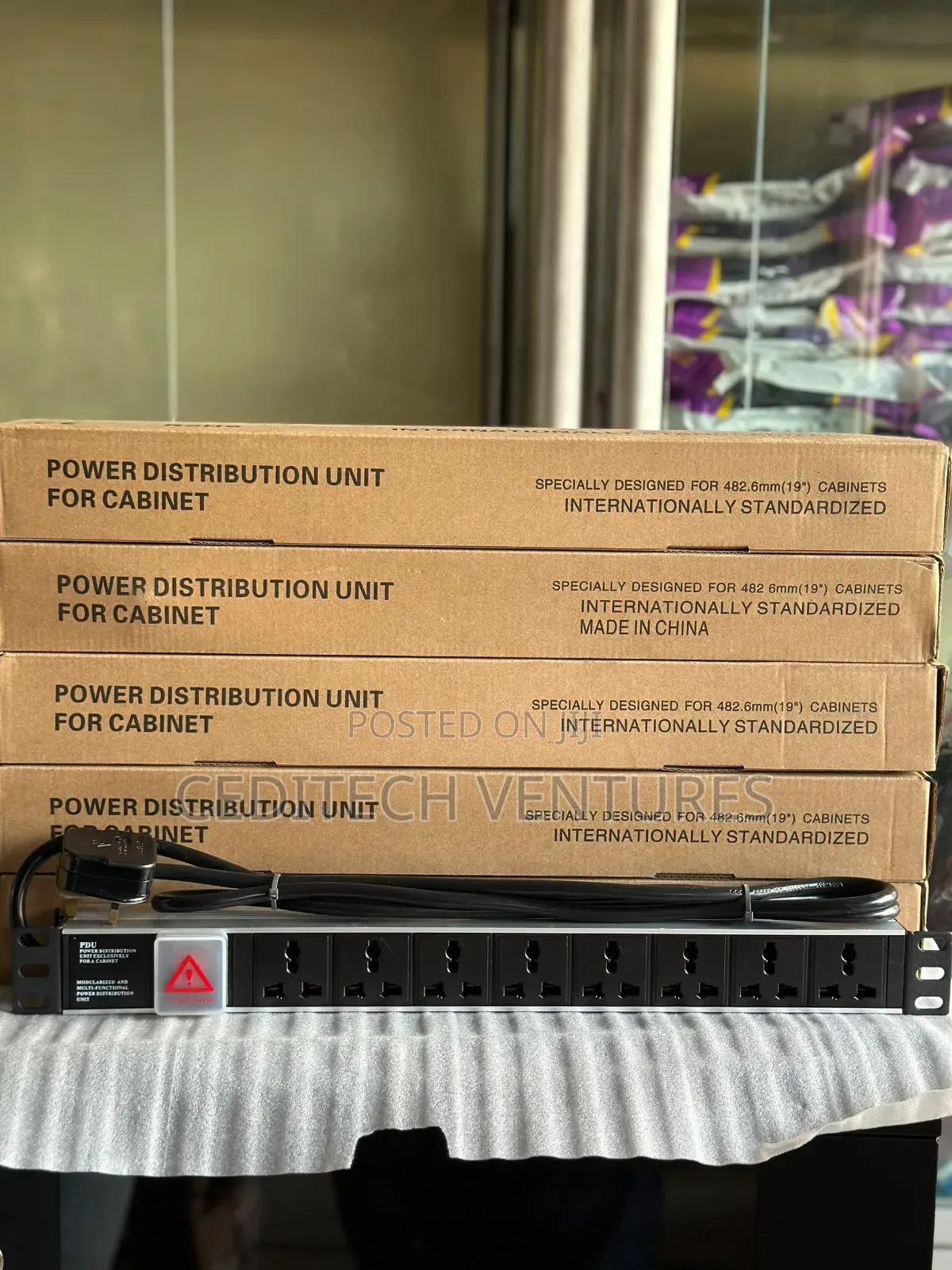 PDU - Power Distribution Unit for Cabinet