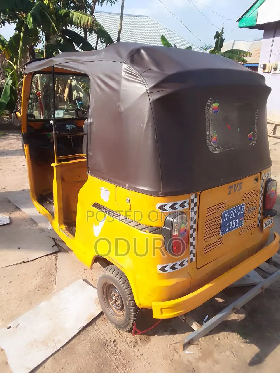TVS King Deluxe Plus iTouch Start 2020 Yellow