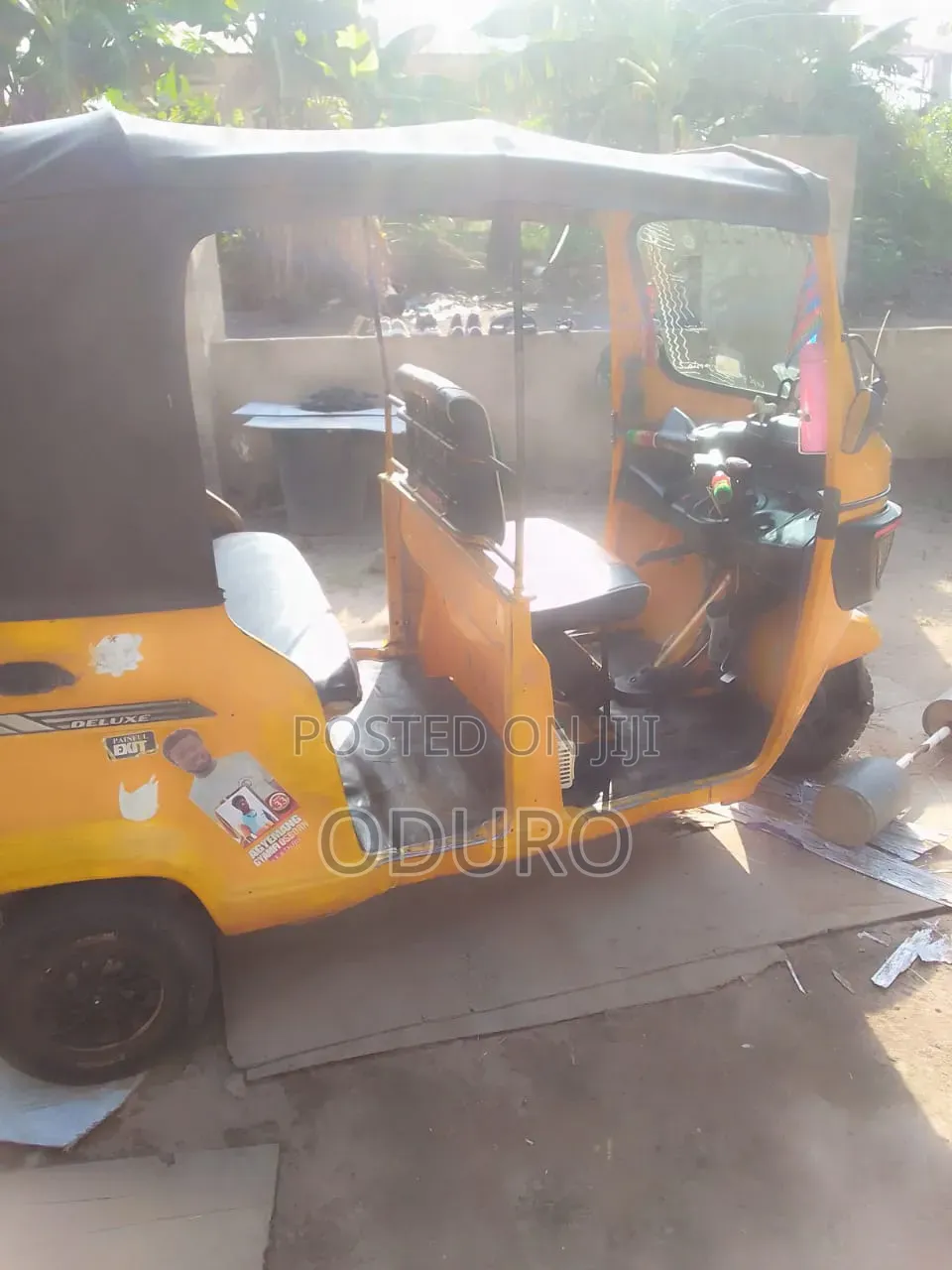 TVS King Deluxe Plus iTouch Start 2020 Yellow