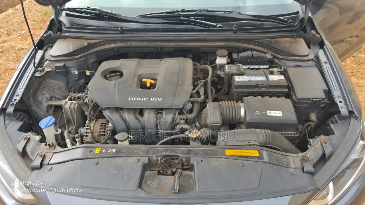 Hyundai Elantra SEL 2018 Gray