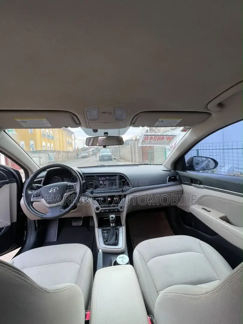 Hyundai Elantra Limited 2018 Black