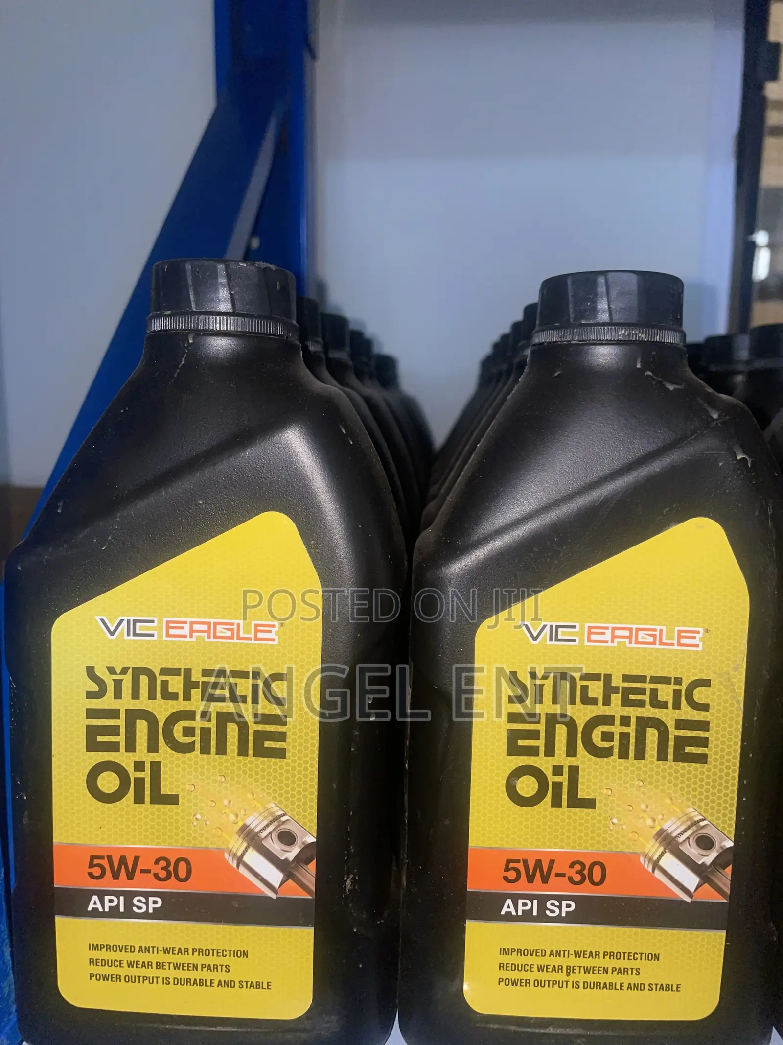 VIC EAGLE Synthetic Engine Oil 5w-30 1Liter Available for Petrol Cars