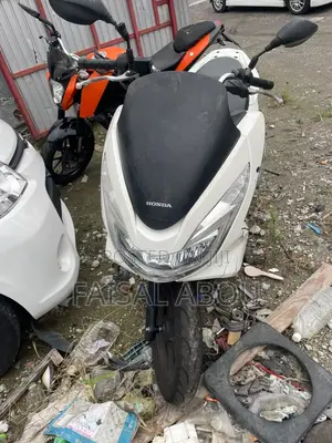 Honda 2023 White