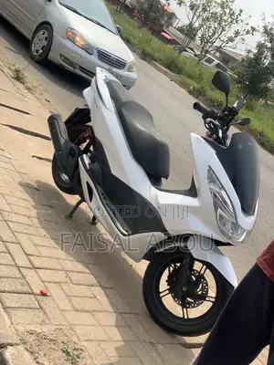 Honda 2023 White