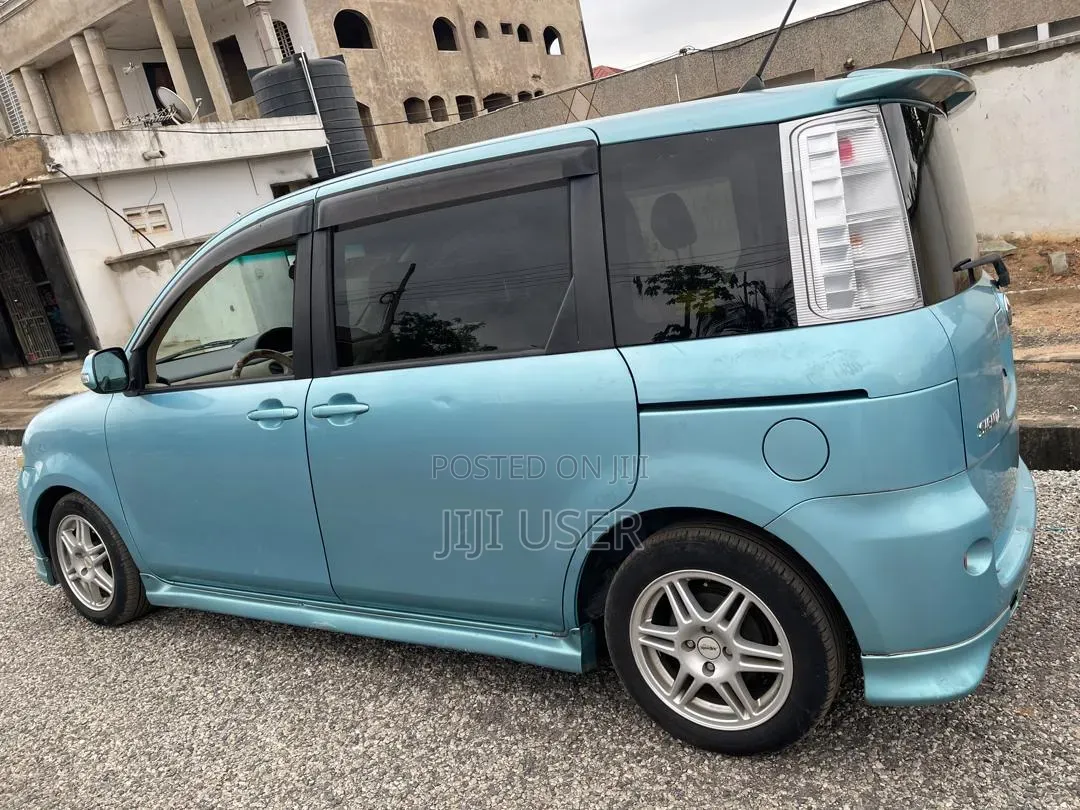 Toyota Sienta 1.5 AWD 2007 Blue