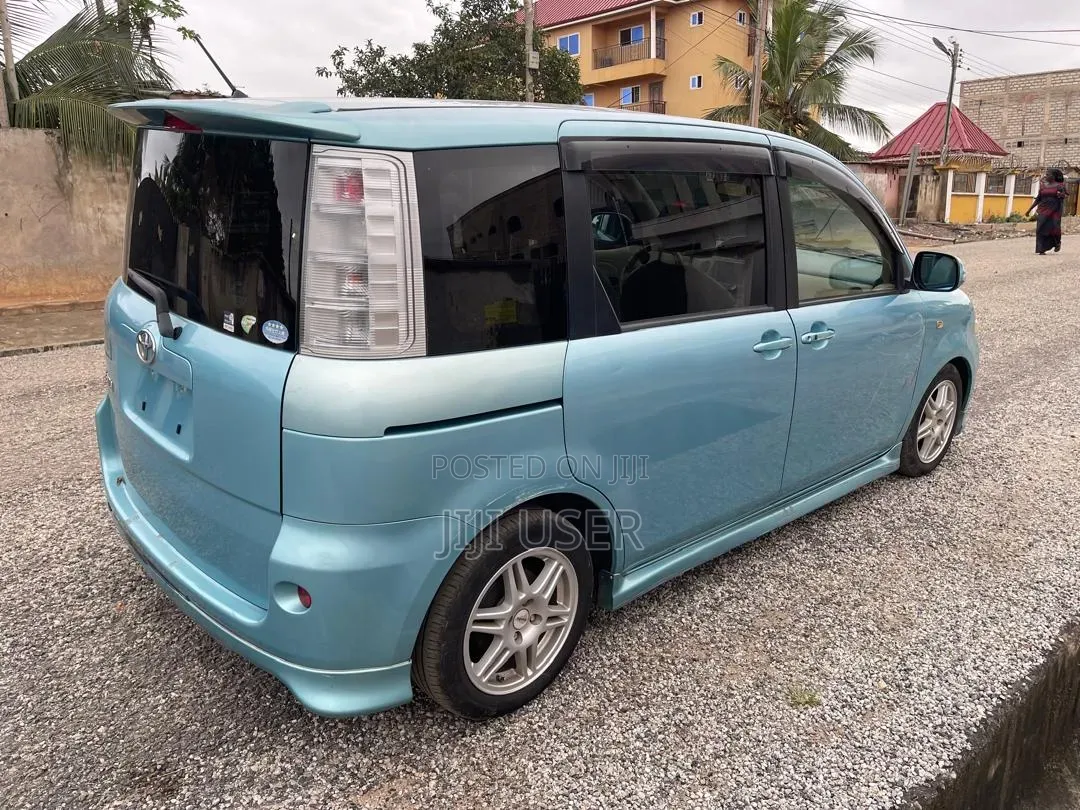 Toyota Sienta 1.5 AWD 2007 Blue