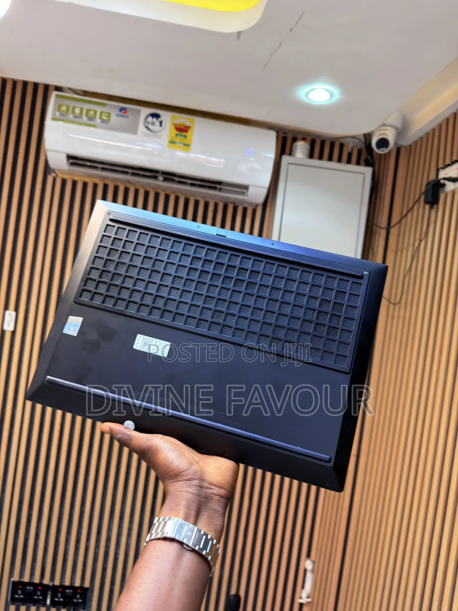 New Laptop HP Omen 16 16GB Intel Core i9 SSD 1T