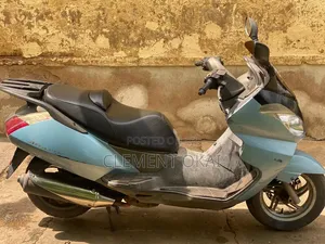 Aprilia Atlantic 2013 Blue