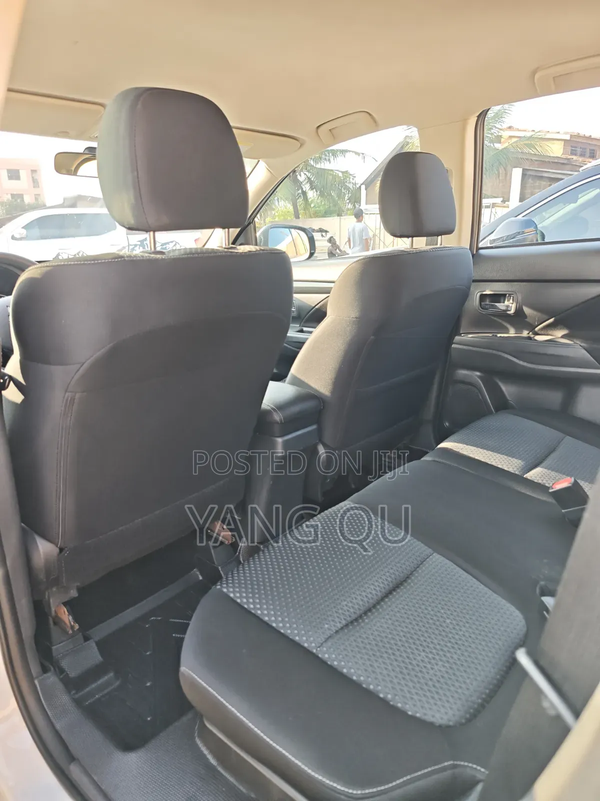 Mitsubishi Outlander 2021 White