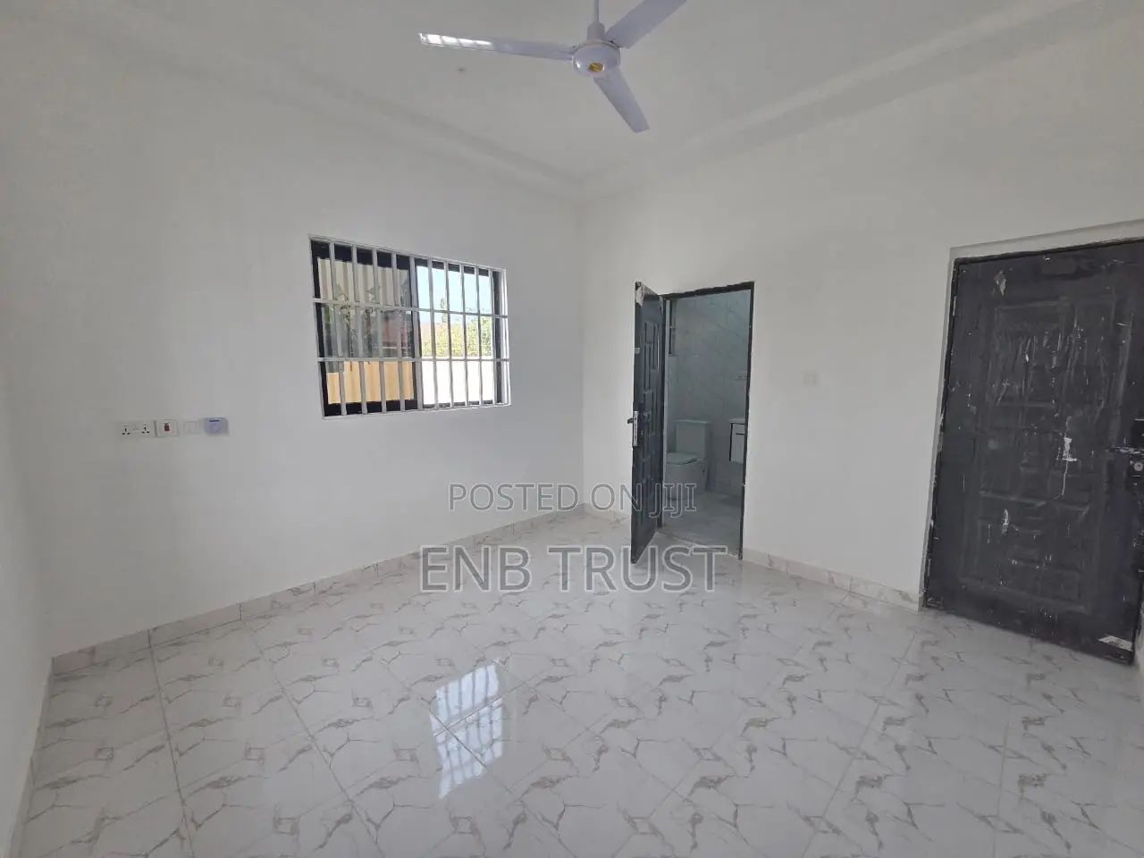 3bdrm House in Kasoa, Adade for sale