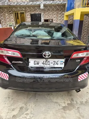 Toyota Camry LE 4dr Sedan (2.5L 4cyl 6A) 2014 Black