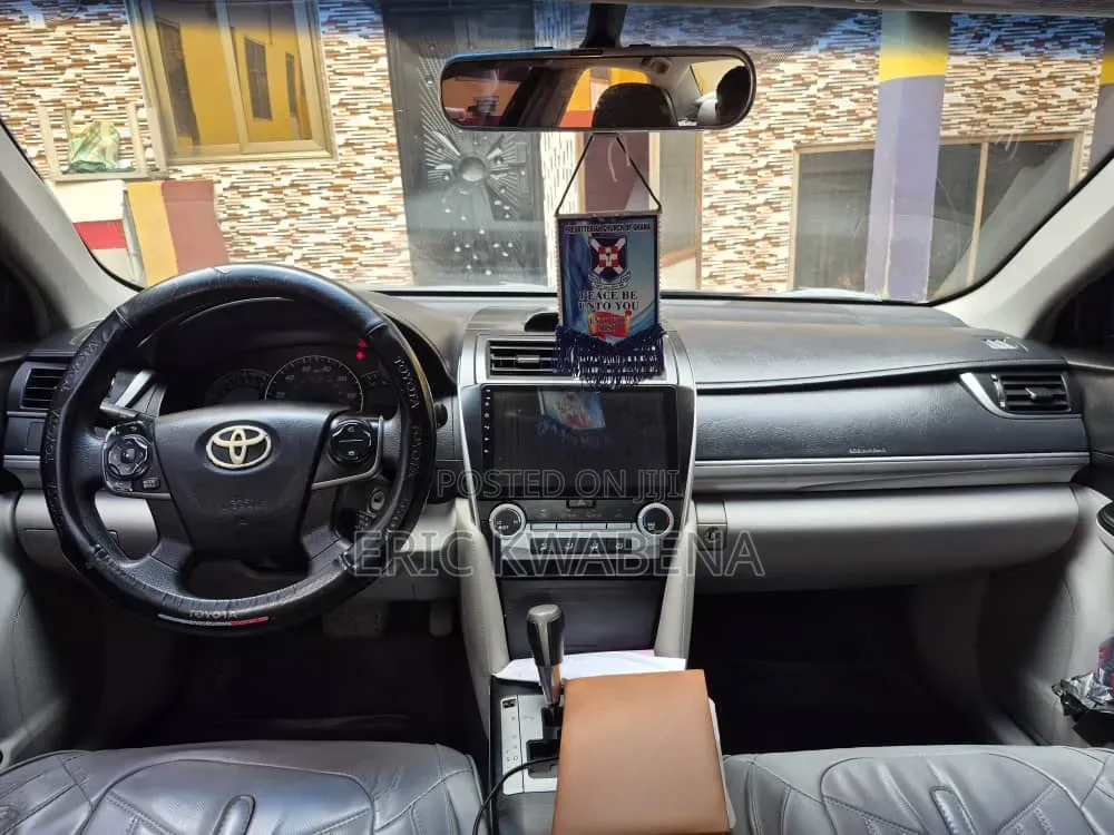 Toyota Camry LE 4dr Sedan (2.5L 4cyl 6A) 2014 Black
