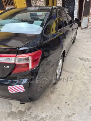 Toyota Camry LE 4dr Sedan (2.5L 4cyl 6A) 2014 Black