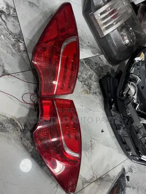 Hyundai Santa Fe 2015 Taillight Pair Led
