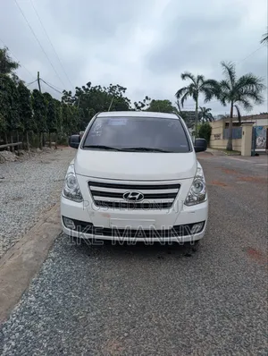 Hyundai Starex 2018 White