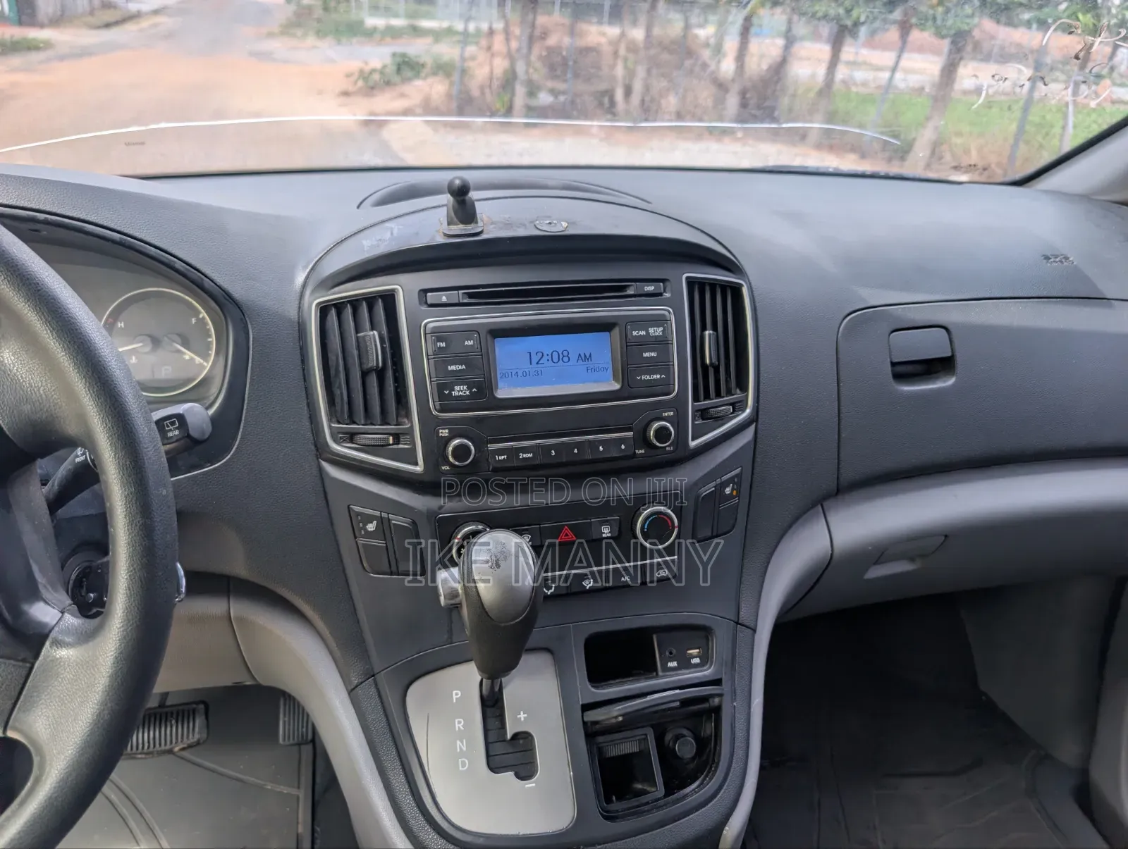 Hyundai Starex 2018 White