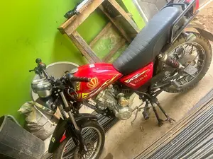 Royal RY150 2026 Red