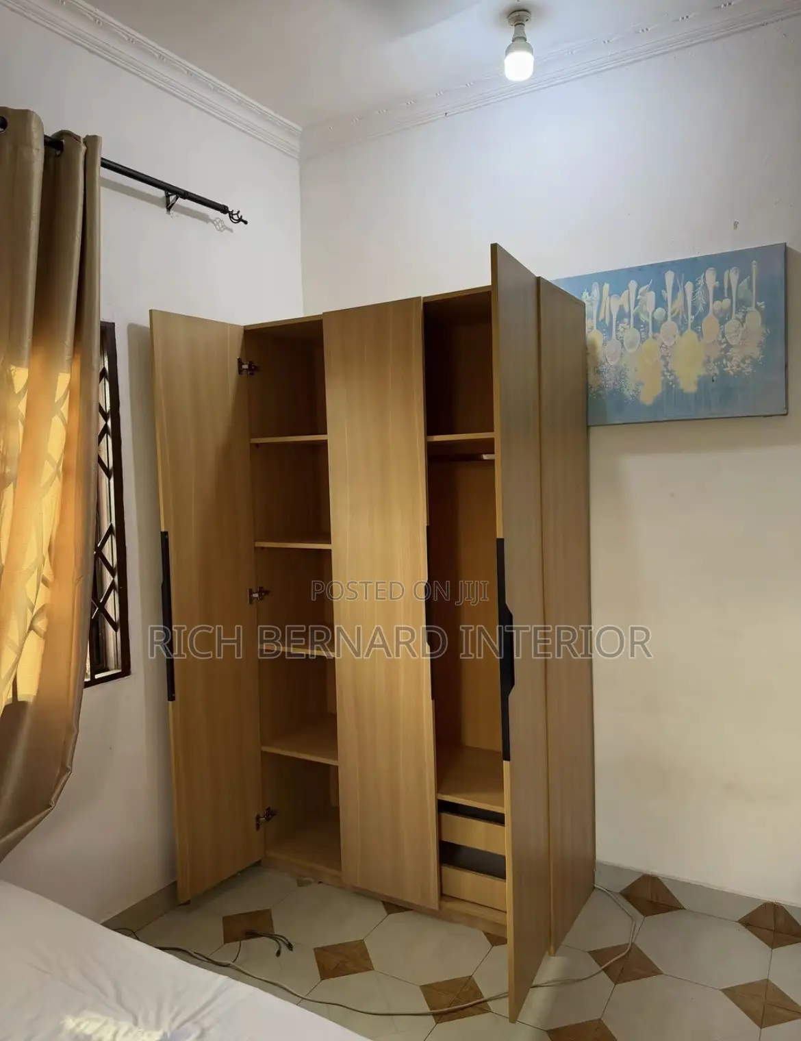 Modern 2in1 Wardrobe (7feet X 4feet )