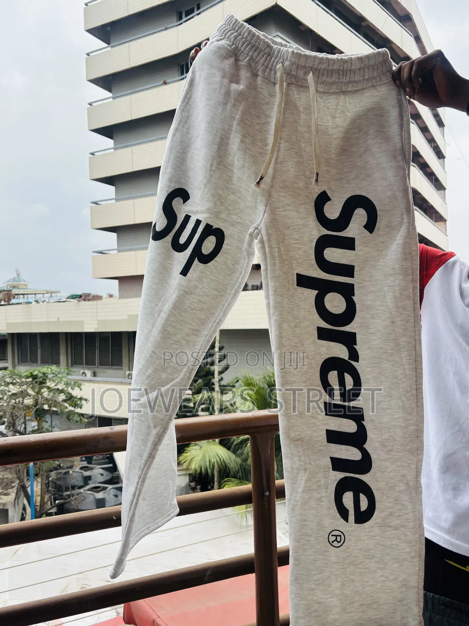 Joewears Street