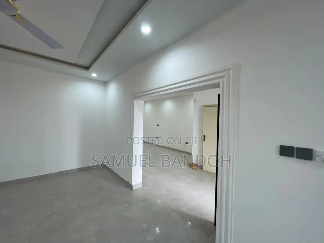 2bdrm Apartment in Ngleshie Amanfro for rent