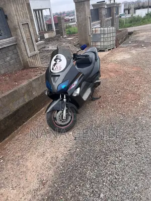 Honda Forza 2022 Black