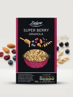 Deluxe Super Berry Granola